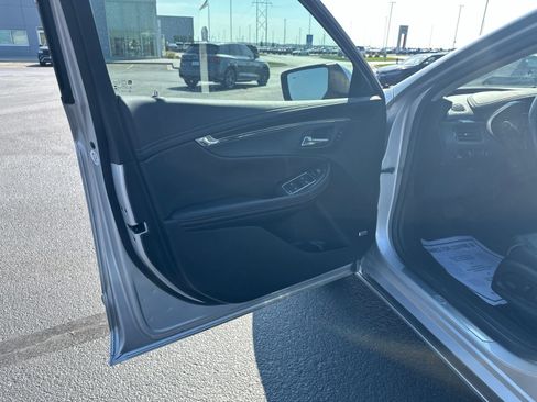 Used 2020 Chevrolet Impala Premier FWD image 18