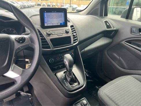 Certified 2019 Ford Transit Connect XLT FWD image 34