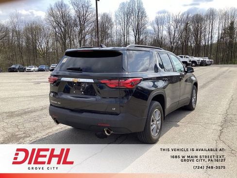 Used 2023 Chevrolet Traverse LT image 7
