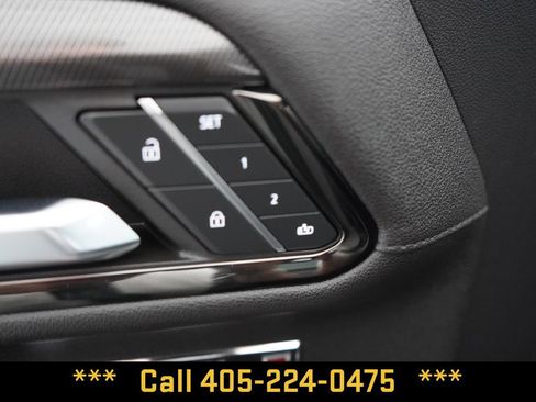 Used 2024 GMC Sierra 1500 AT4 w/ Technology Package AWD/4WD image 34