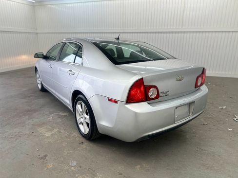 Used 2010 Chevrolet Malibu LS image 7