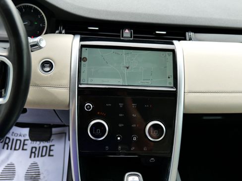 Used 2021 Land Rover Discovery Sport S image 22