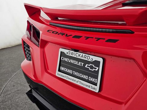 Used 2021 Chevrolet Corvette Stingray Preferred Conv w/ Z51 Performance Package RWD image 12