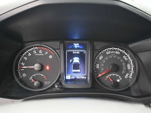 Used 2021 Toyota Tacoma SR image 13