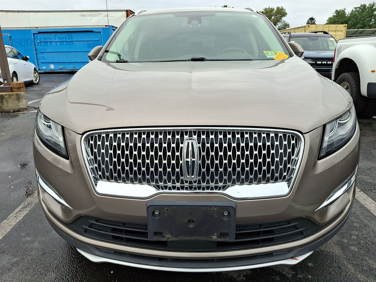 Used 2019 Lincoln MKC Reserve w/ MKC Climate Package AWD/4WD image 2