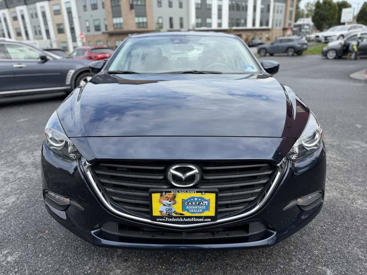 Used 2018 MAZDA MAZDA3 Sport FWD image 2