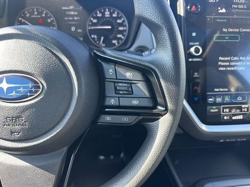 Used 2024 Subaru Crosstrek 2.0i Premium image 16