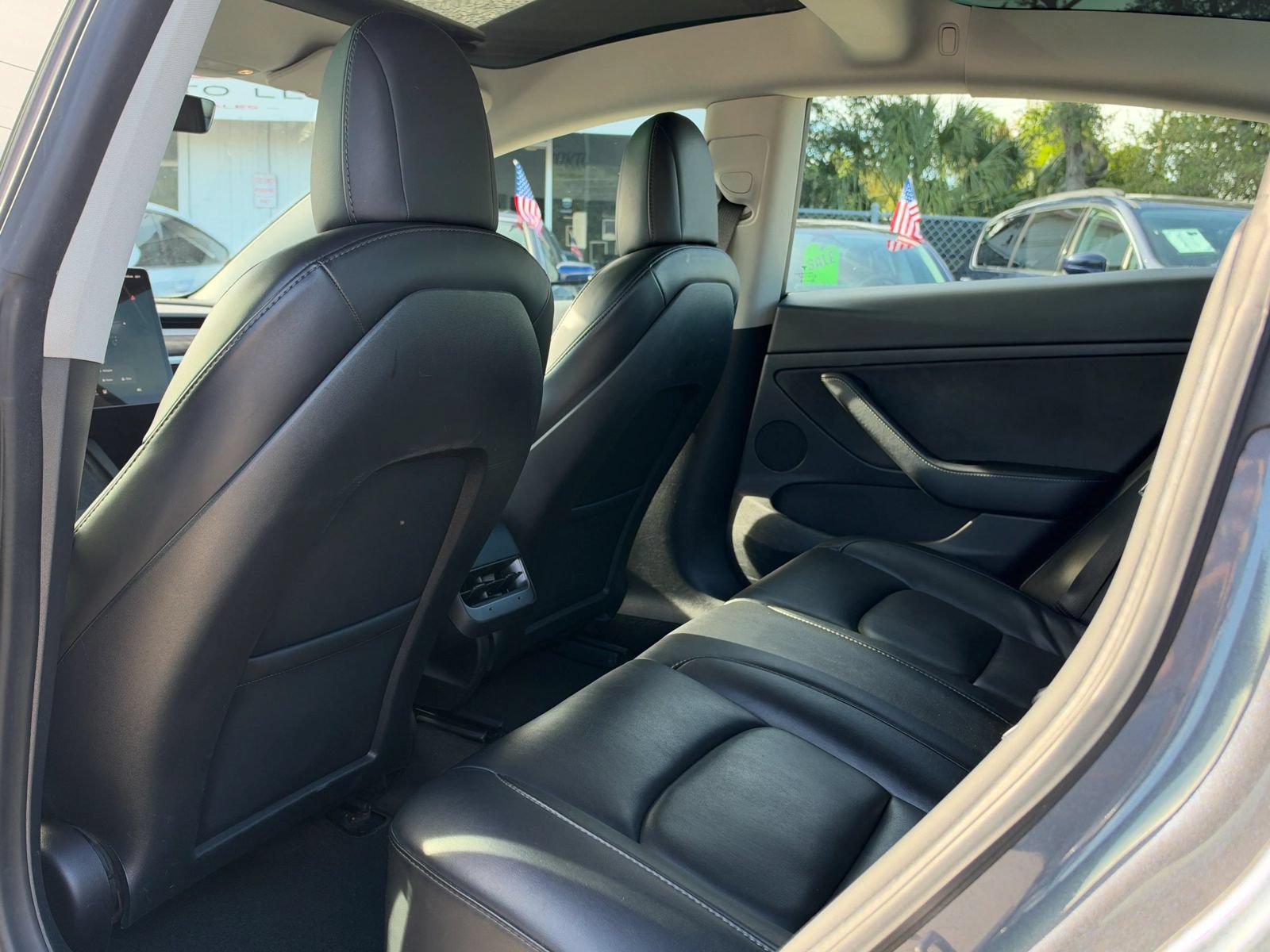 Used 2022 Tesla Model 3 Long Range AWD/4WD image 12