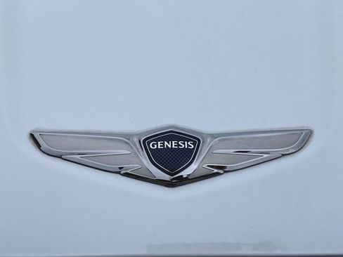 Used 2025 Genesis GV70 3.5T Sport AWD/4WD image 31