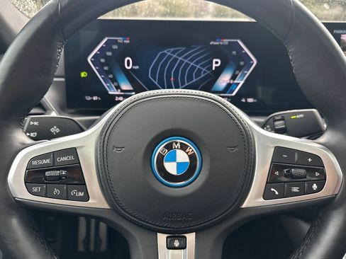 Certified 2023 BMW i4 eDrive40 w/ M Sport Package image 29