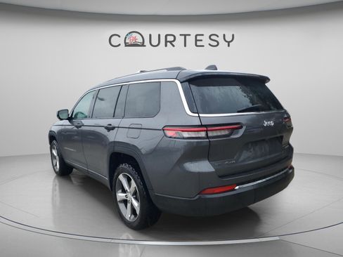 Used 2021 Jeep Grand Cherokee L Limited w/ Trailer Tow Group (B) image 2