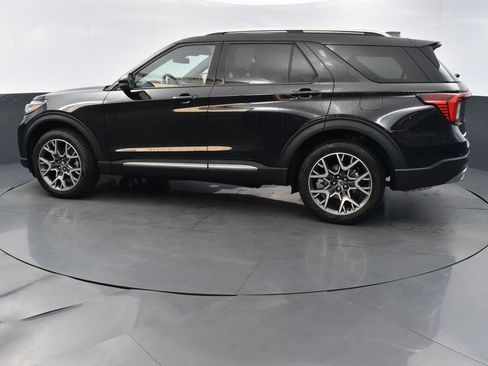 New 2025 Ford Explorer Platinum w/ Ultimate Package image 2