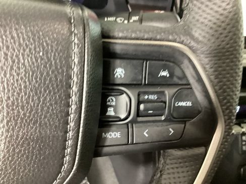 Used 2026 Toyota Tacoma TRD Sport w/ TRD Sport Upgrade Package AWD/4WD image 21