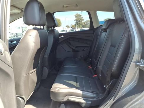Used 2014 Ford Escape Titanium FWD image 17