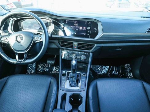 Used 2020 Volkswagen Jetta SEL image 17