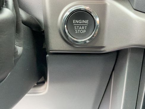 Used 2025 Ford F150 XLT w/ Equipment Group 302A MID AWD/4WD image 15