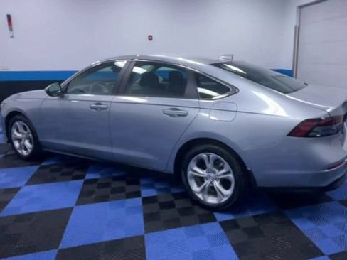 Used 2023 Honda Accord LX image 6