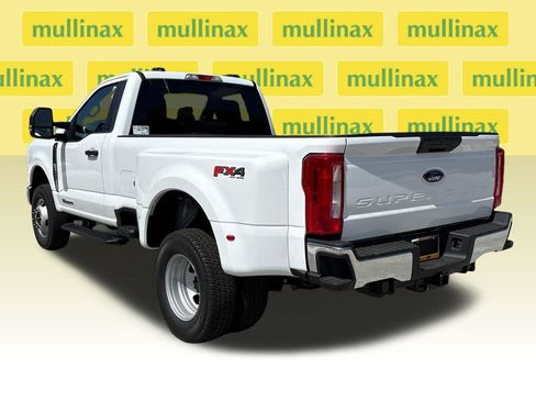 New 2026 Ford F350 XLT w/ FX4 Off-Road Package AWD/4WD image 11