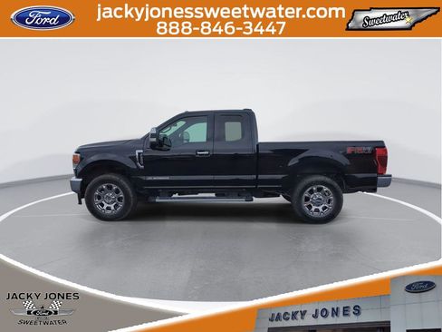 Certified 2022 Ford F350 Lariat w/ Chrome Package image 5