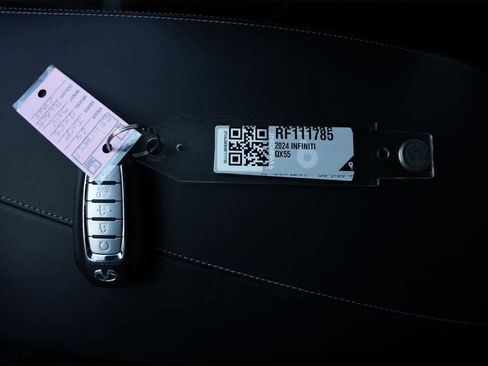 Used 2024 INFINITI QX55 Essential w/ Accent Package image 27