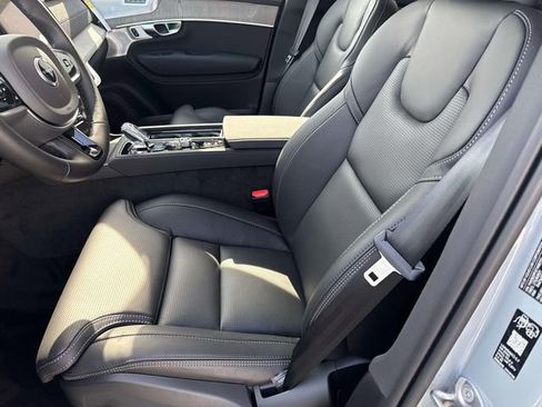 New 2026 Volvo XC90 B6 Ultra image 19