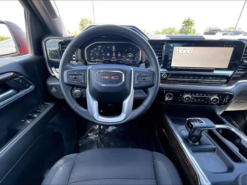 Used 2024 GMC Sierra 1500 Elevation w/ LPO, Elevation Black Package AWD/4WD image 11