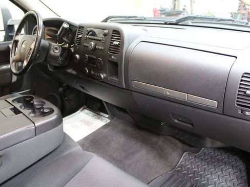 Used 2012 GMC Sierra 2500 SLE w/ SLE Preferred Package image 17