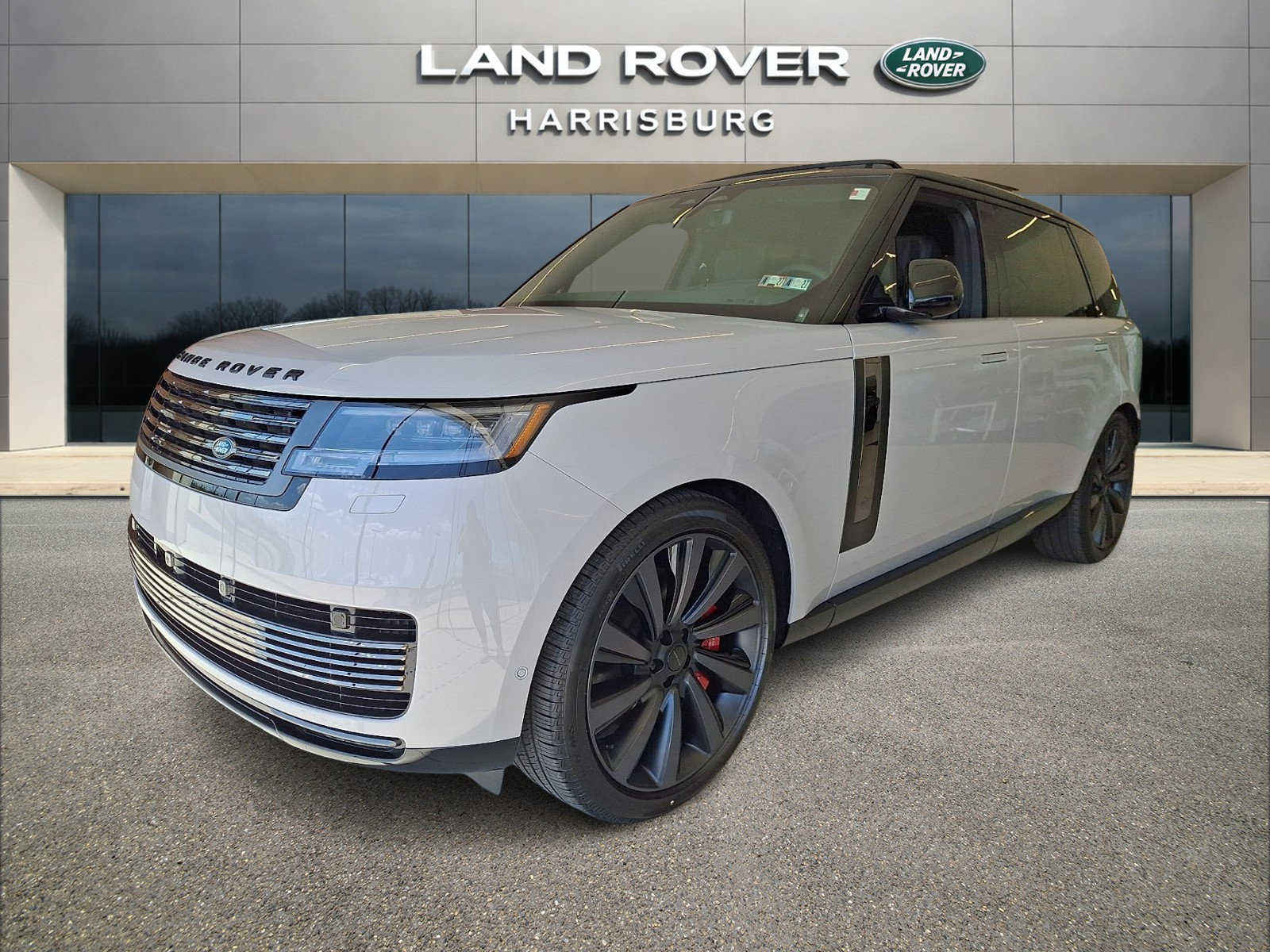New 2026 Land Rover Range Rover SV AWD/4WD image 1