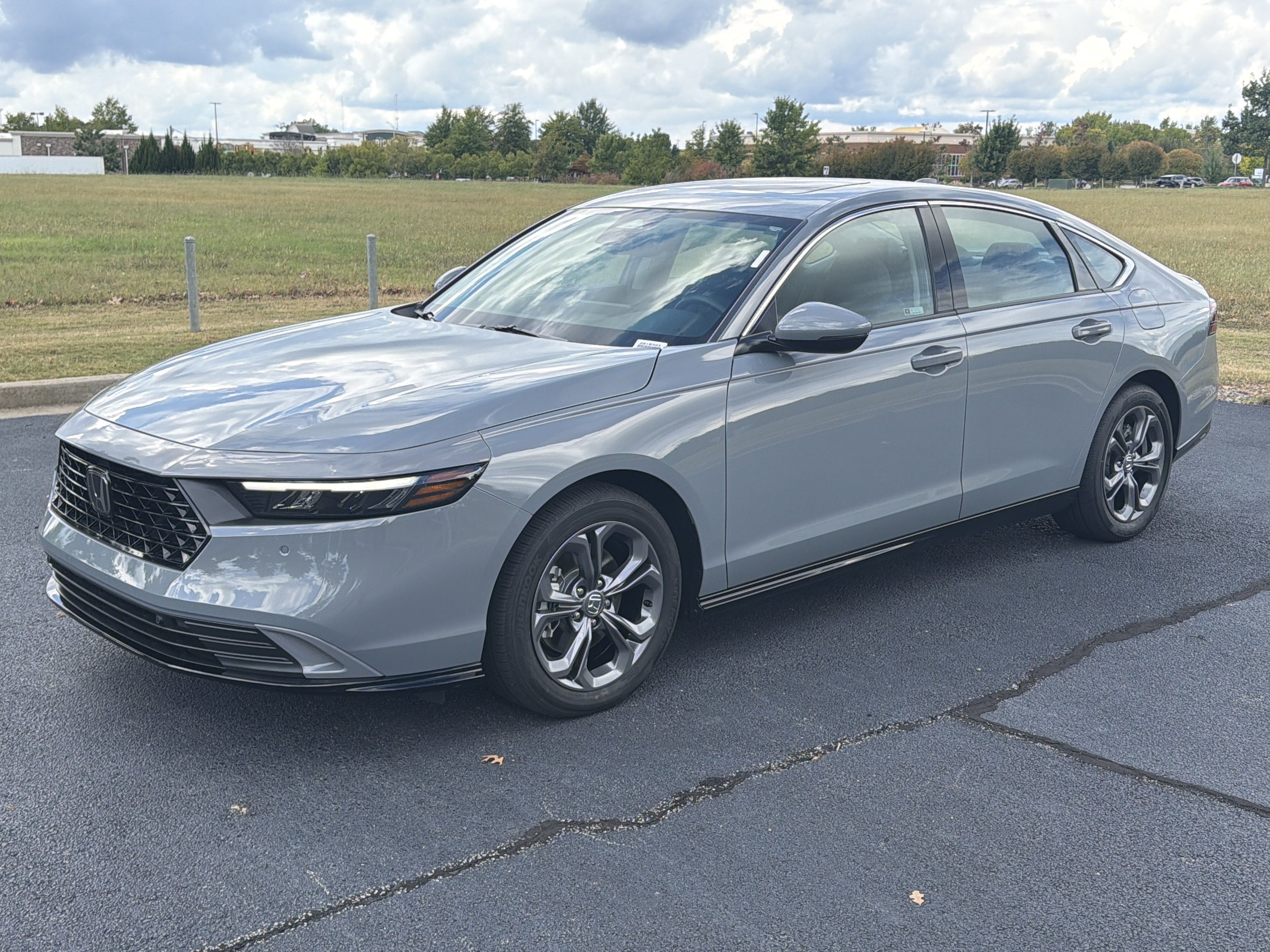 Certified 2026 Honda Accord EX-L image 5