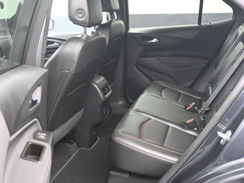 Used 2023 Chevrolet Equinox RS w/ RS Leather Package AWD/4WD image 13