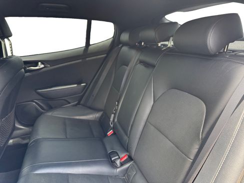 Used 2021 Kia Stinger GT-Line RWD image 13