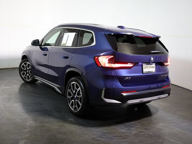 Used 2025 BMW X1 xDrive28i w/ Convenience Package AWD/4WD image 2