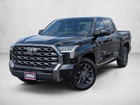 Used 2023 Toyota Tundra Platinum AWD/4WD image 1