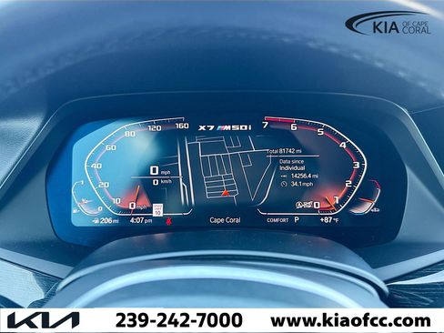 Used 2020 BMW X7 M50i w/ Executive Package image 43