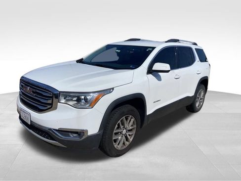 Used 2017 GMC Acadia SLE FWD image 2