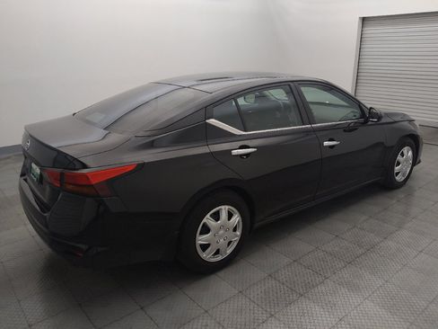Used 2022 Nissan Altima 2.5 S FWD image 10