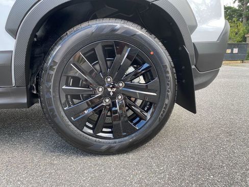 New 2025 Mitsubishi Outlander Sport AWD image 30