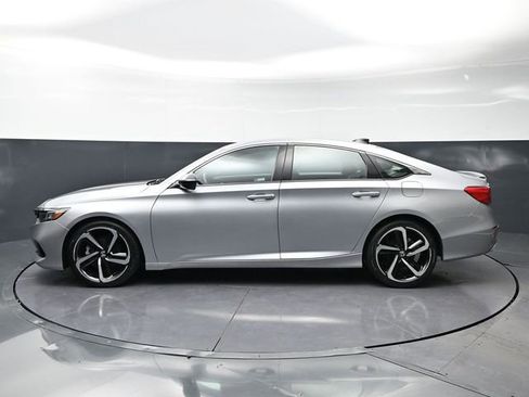 Used 2022 Honda Accord Sport image 8