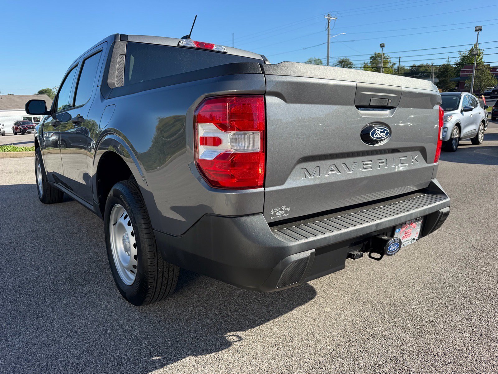 Used 2025 Ford Maverick XL w/ Equipment Group 102A AWD/4WD image 10