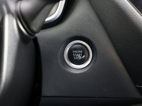 Used 2020 Toyota Corolla XSE image 17