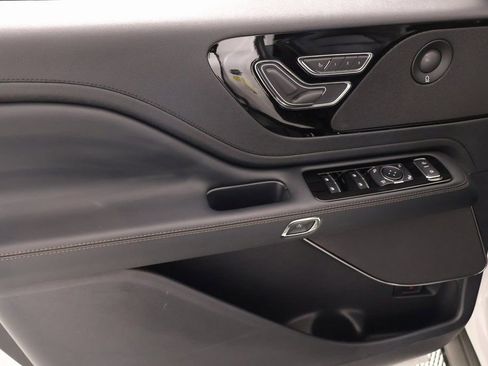 New 2025 Lincoln Aviator Reserve w/ Jet Appearance Package image 17