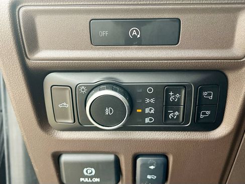 Used 2025 Ford F150 King Ranch w/ FX4 Off-Road Package AWD/4WD image 10