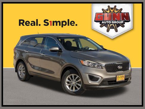 Used 2018 Kia Sorento L image 1