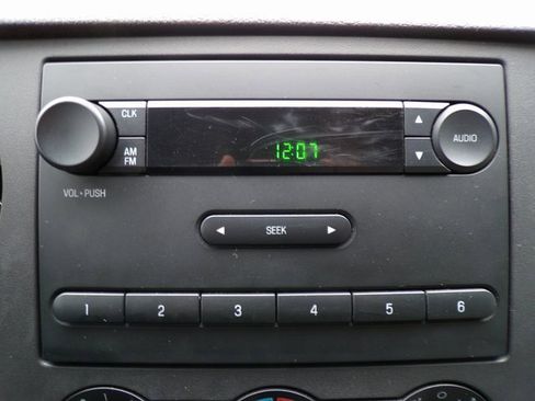 Used 2009 Ford F250 2WD Regular Cab Super Duty image 19