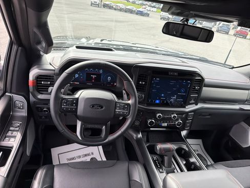 Used 2025 Ford F150 Raptor AWD/4WD image 16
