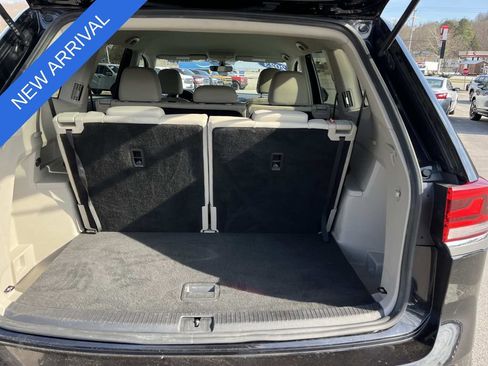 Used 2023 Volkswagen Atlas SE image 19