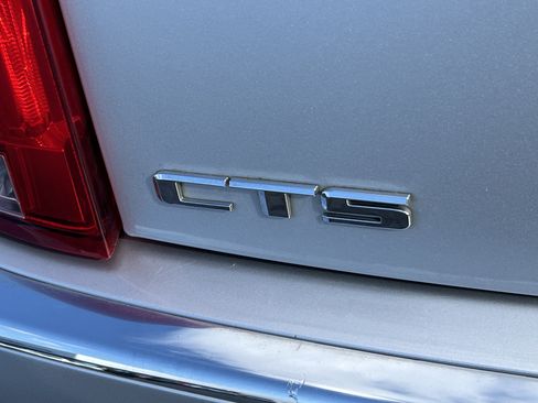 Used 2011 Cadillac CTS Sedan image 9