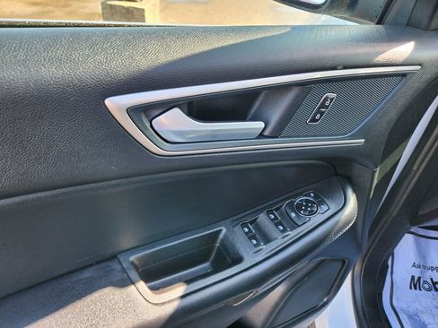 Used 2024 Ford Edge SEL AWD/4WD image 36