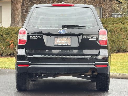 Used 2015 Subaru Forester 2.5i image 5