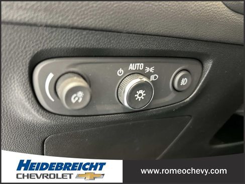 Used 2023 Buick Encore GX Select w/ Safety Package II image 30